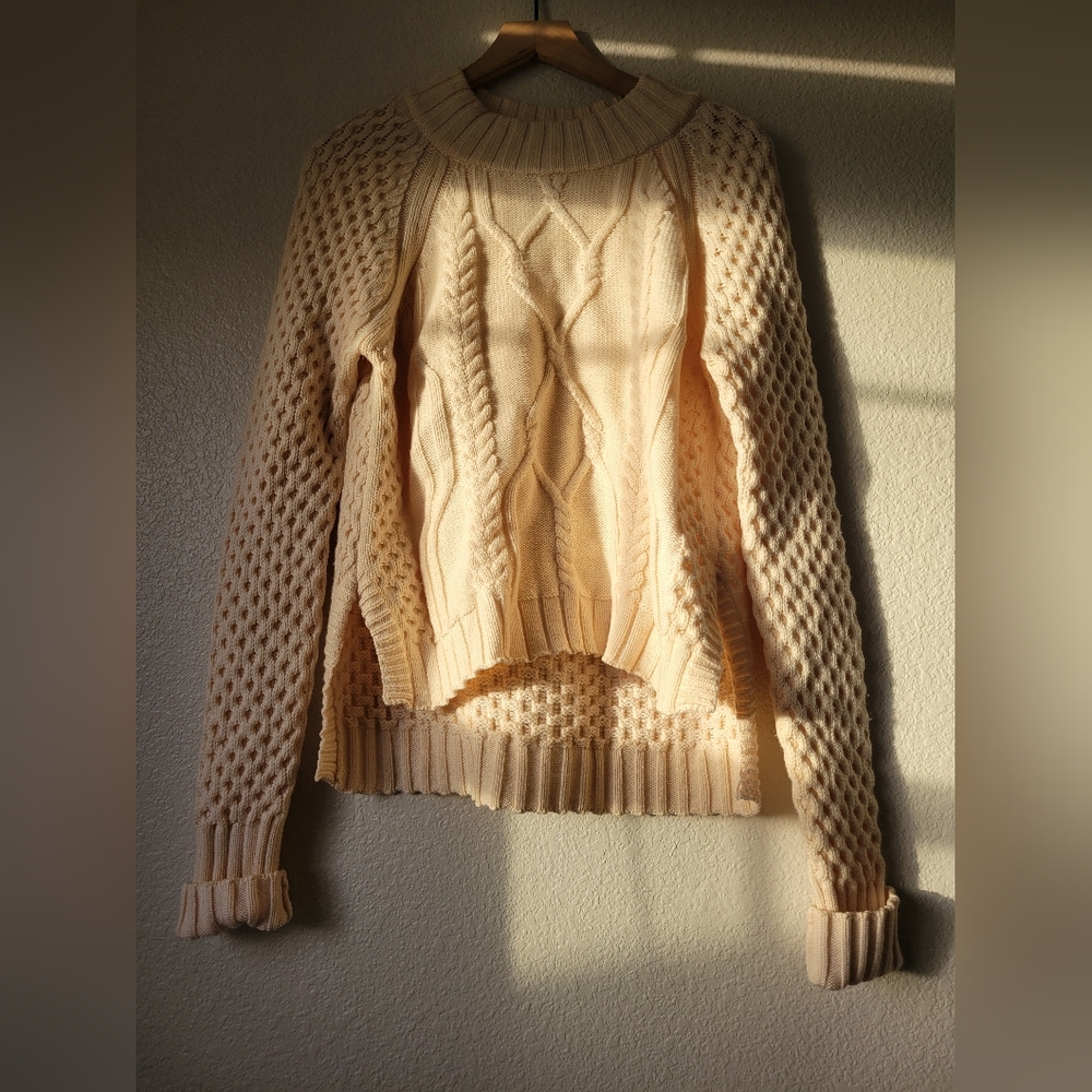 100% wool rag & bone cable knit sweater, medium